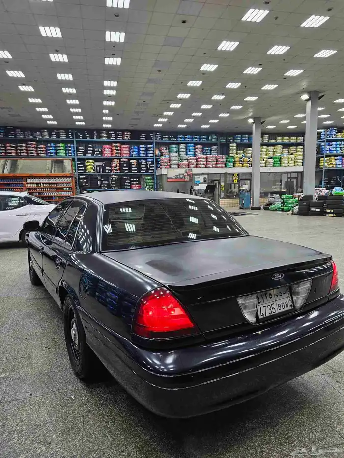 فورد فكتوريا 2007 3