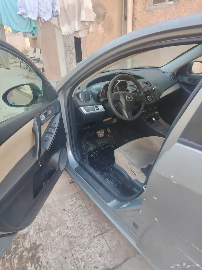 مازدا للبيع موديل 2013 3