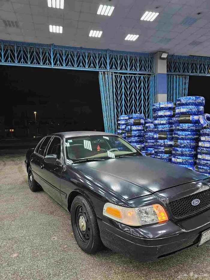 فورد فكتوريا 2007 1