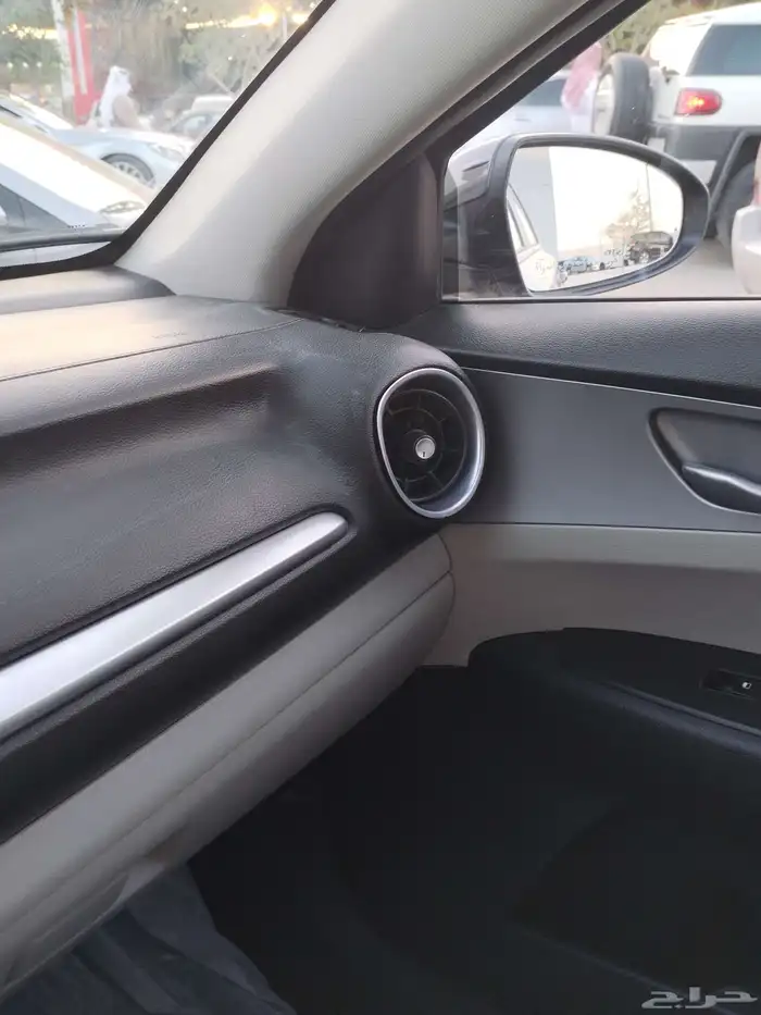 كيا سيراتو 2023 ماكينة 1.600 العداد 26000كم السوم 46 الف 18