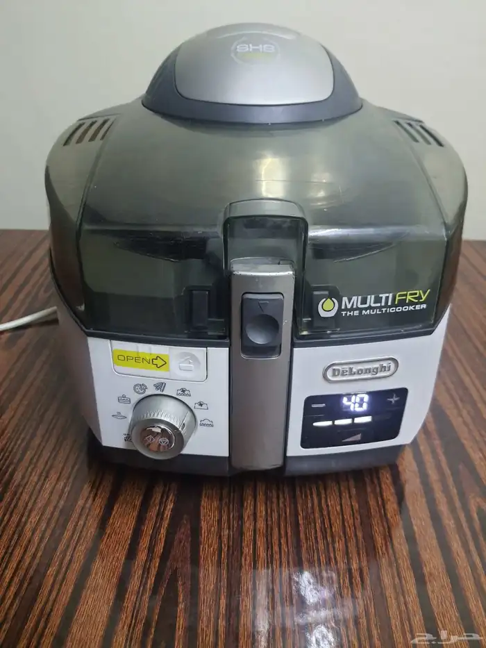 قلاية ديلونجي آخر اصدار بحاله ممتازة للبيع بالدمام 5