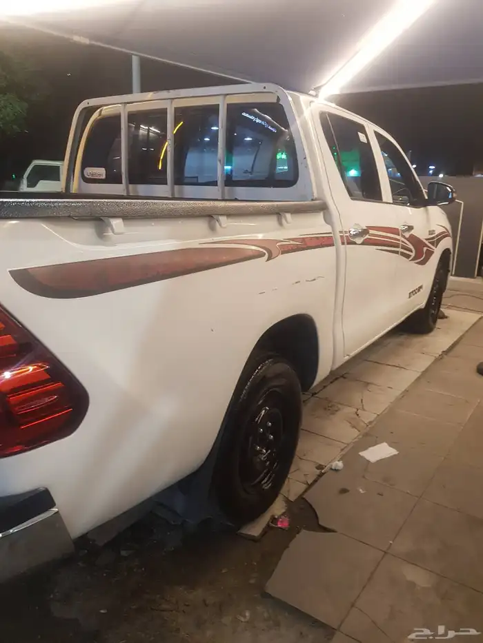 للبيع هايلكس 2016 قير عادي 2