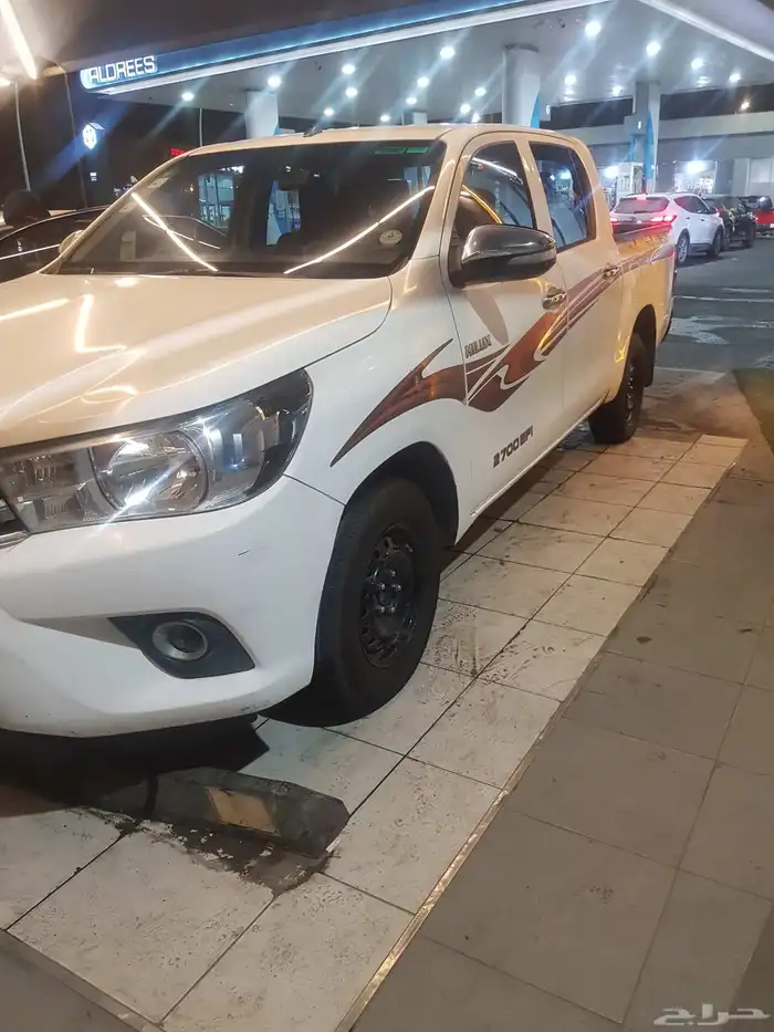 للبيع هايلكس 2016 قير عادي 7