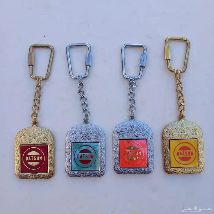 ميداليات ددسن و شفر قديمة 5