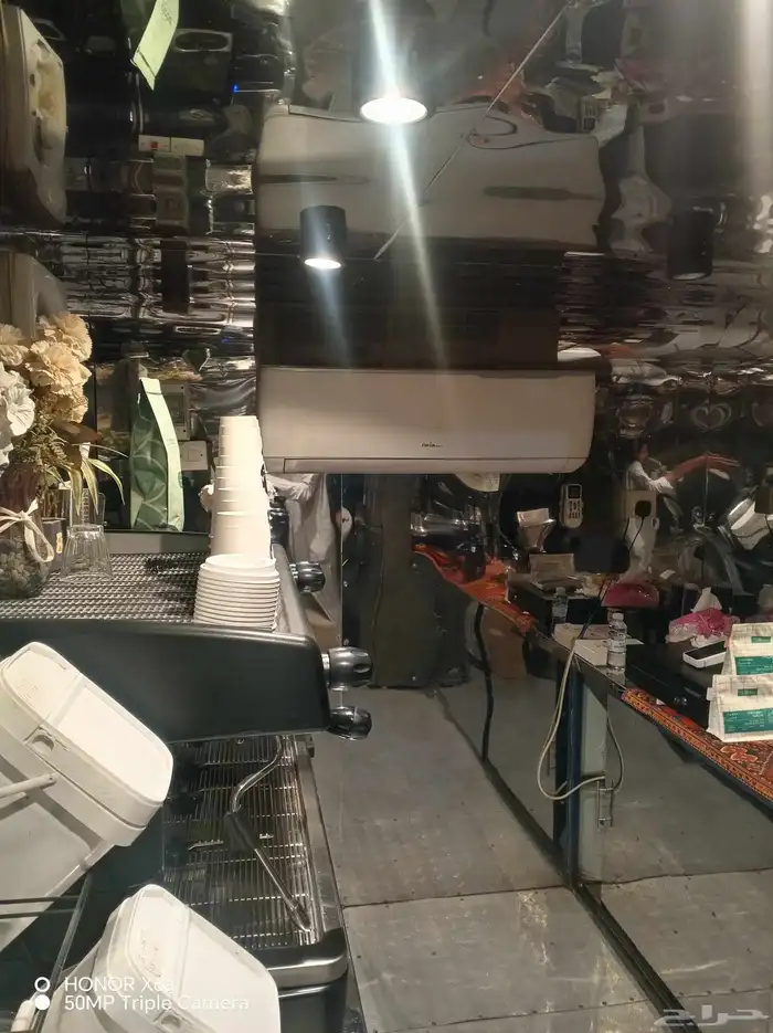 للبيع عربة فود ترك بمحتويتها 26