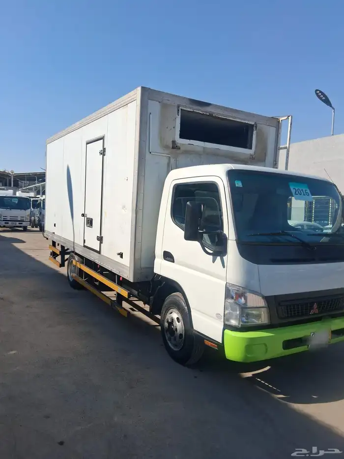 دينه مستبيشي كانتر موديل 2016 صندوق حافظه 5متر ممشى 344الف 2