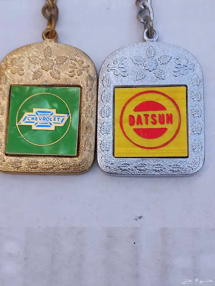 ميداليات ددسن و شفر قديمة 7