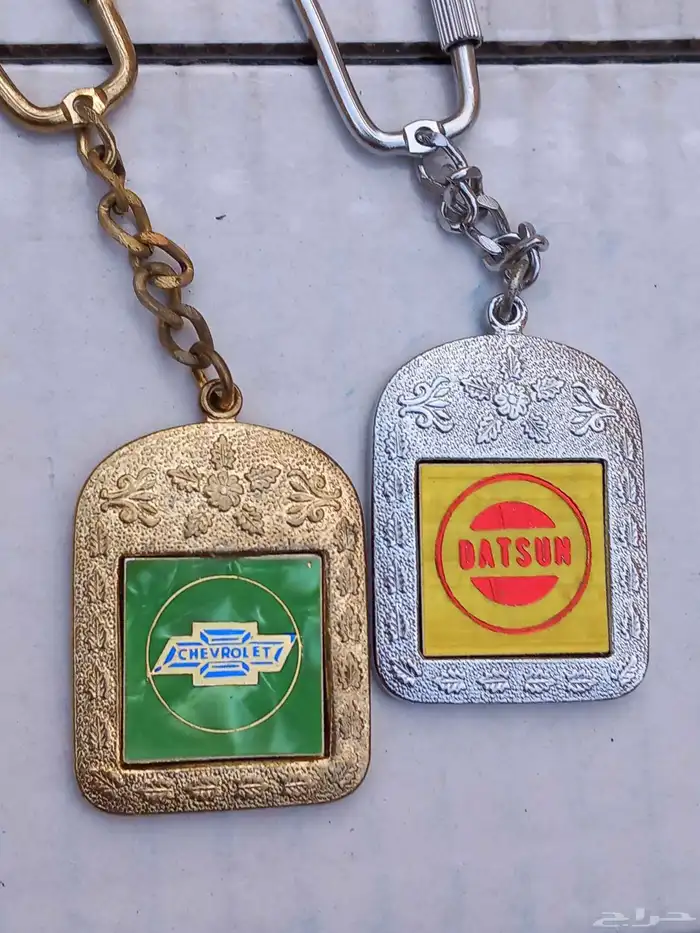 ميداليات ددسن و شفر قديمة 1