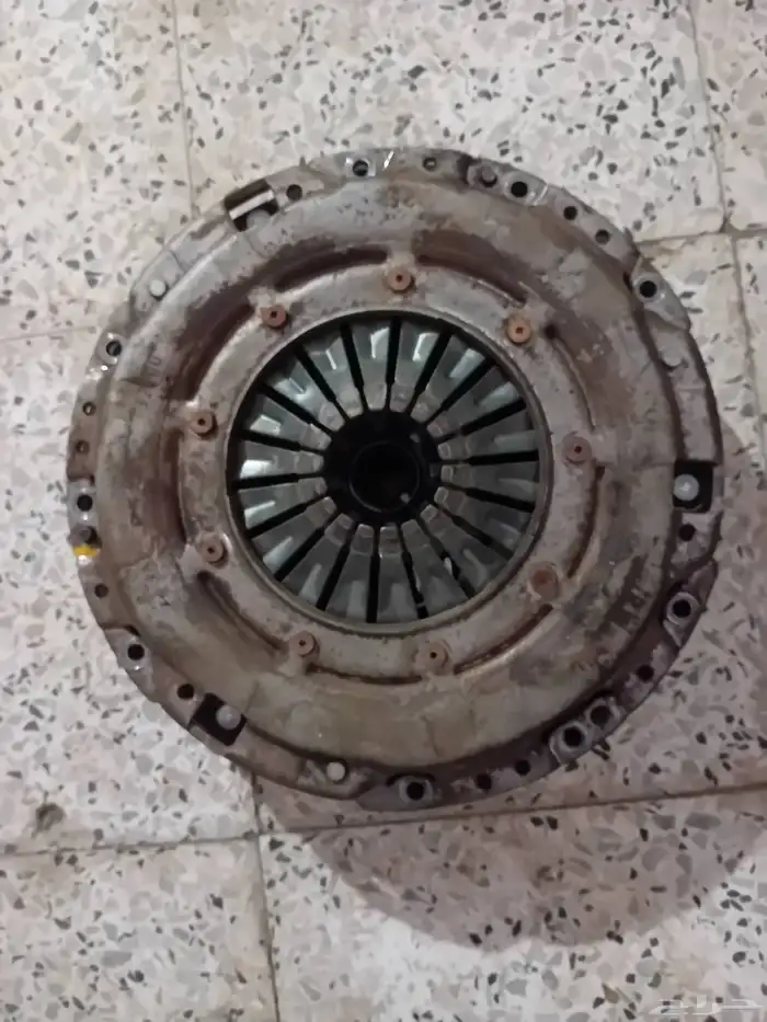 يوجد لدينا قطغ غيار حداف سوناتا موديل 2009 2