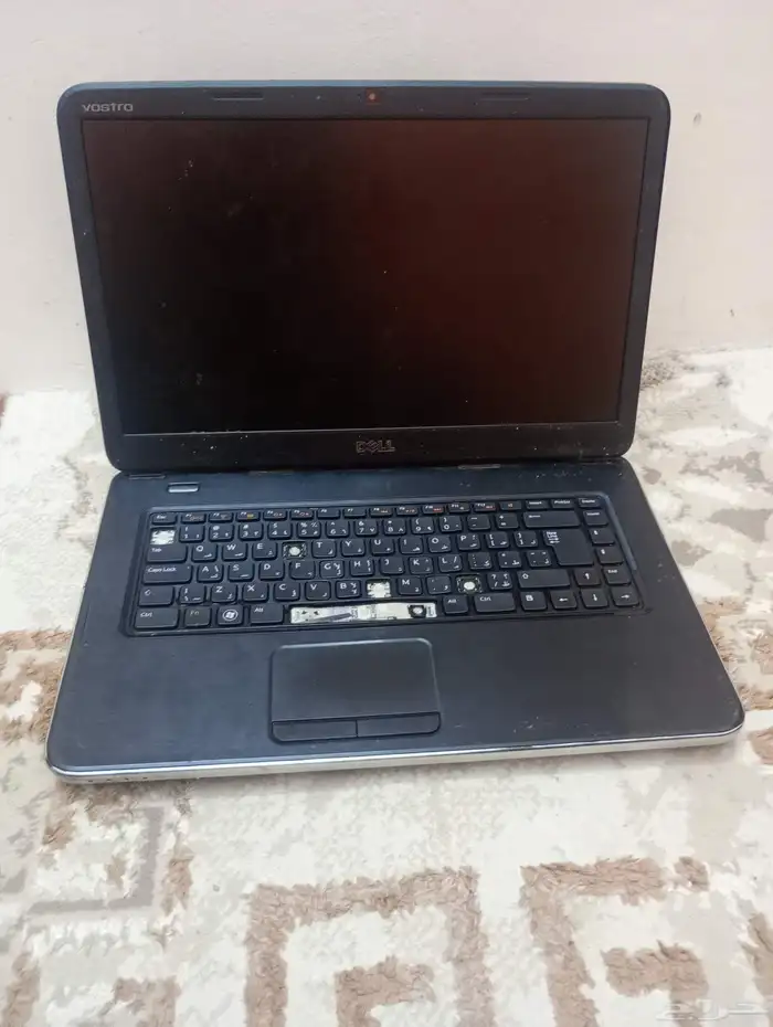 لاب توب ما ادري هو خربان ولا شغال بدون اسلاك خلاص تم البيع 1
