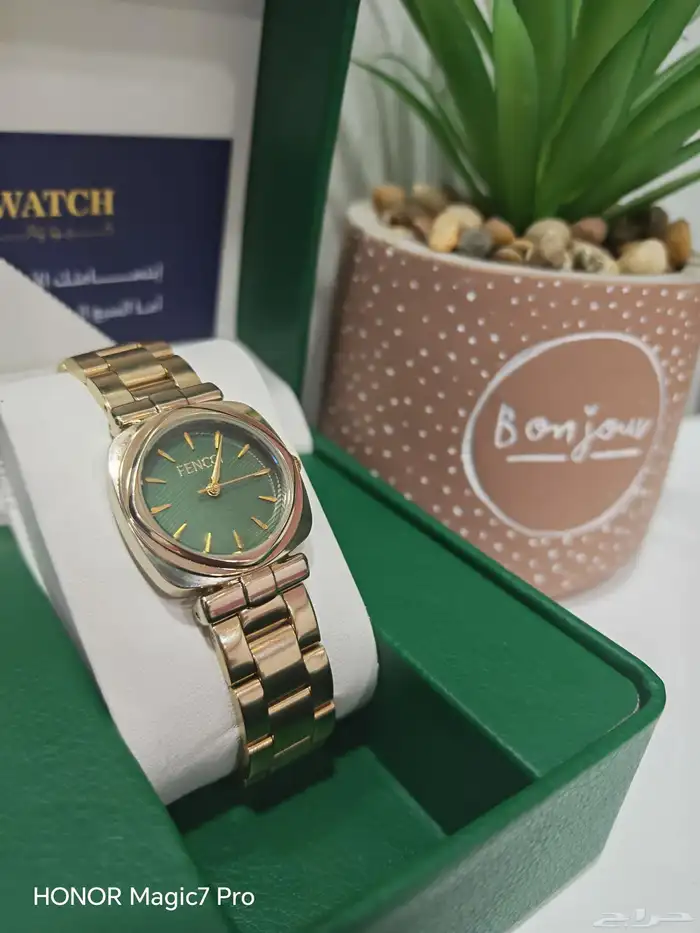 ساعات نسائية 8