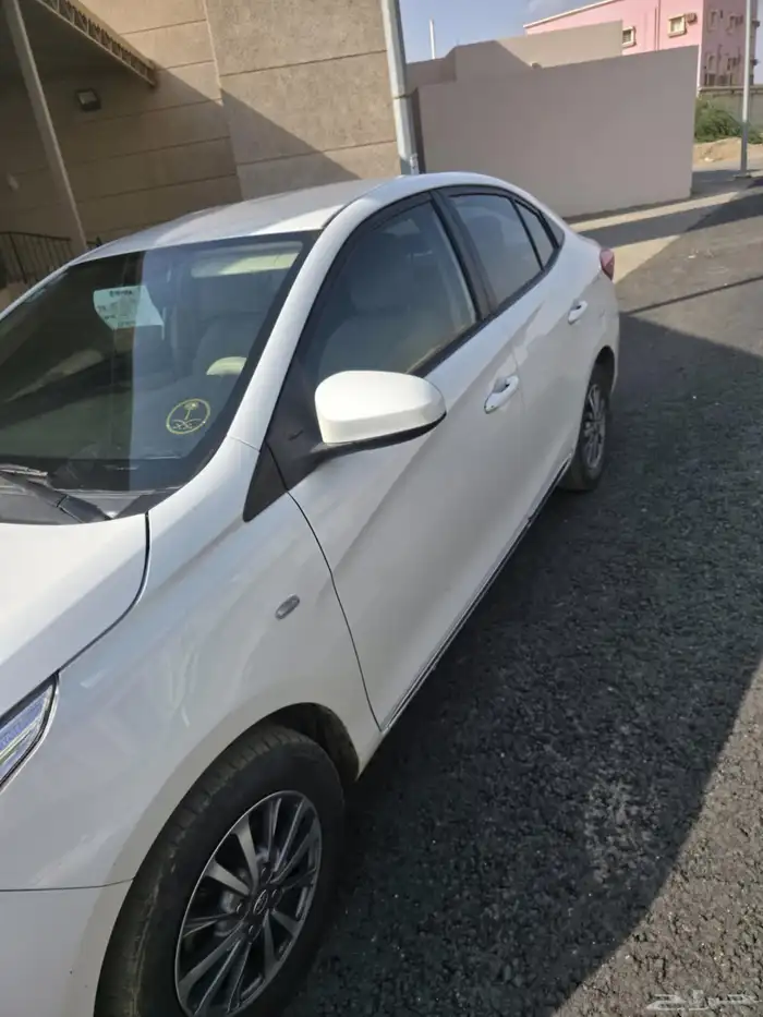 تويوتا ياريس 2020 ممشي 61 ألف فقط مخزن 4