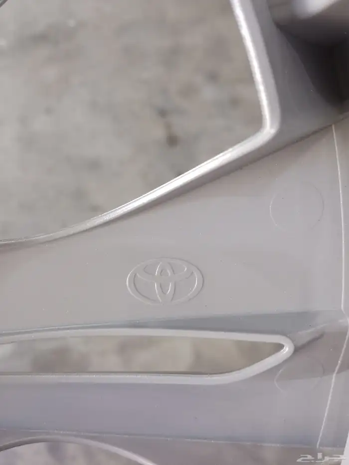 متوفر طيس كامري2025وكاله وباكستاني لأغلب السيارات 1