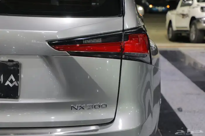 لكزس NX 300 موصفات BB موديل 2021 4