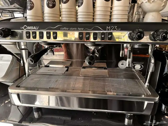 للبيع عربة فود ترك بمحتويتها 20