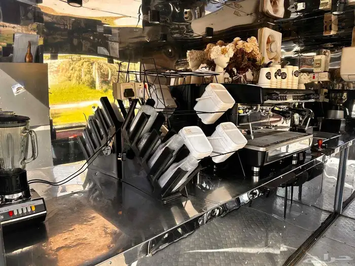 للبيع عربة فود ترك بمحتويتها 14