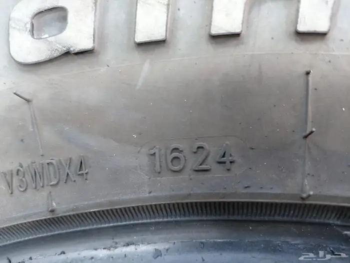 كفرات نص حجري مقاس 285 70 18 3