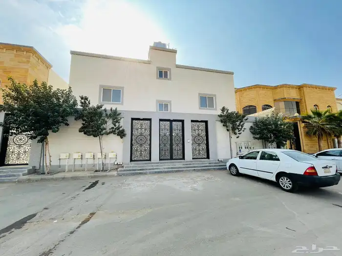 شقق تمليك للبيع تبوك حي اليرموك موقع مميز 0