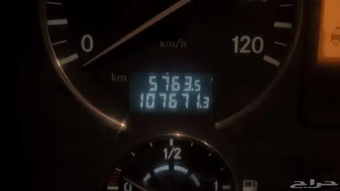 تريلة مرسدس 2010 6