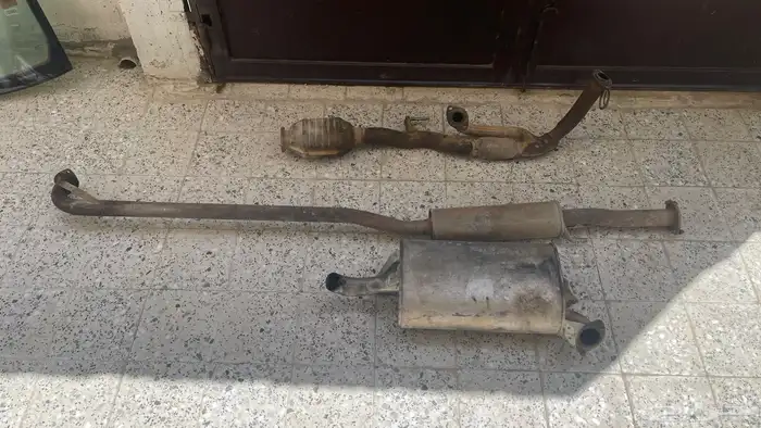 للبيع شكمان كامري قراندي من موديل 2002 الى موديل 2006 0