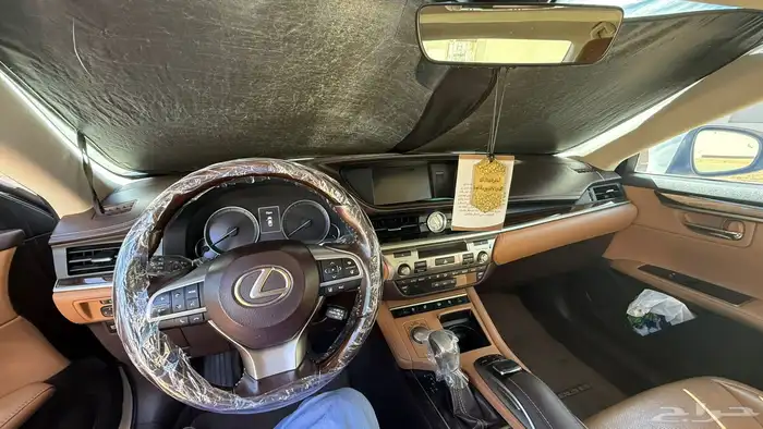 للبيع لكزس 2017 8