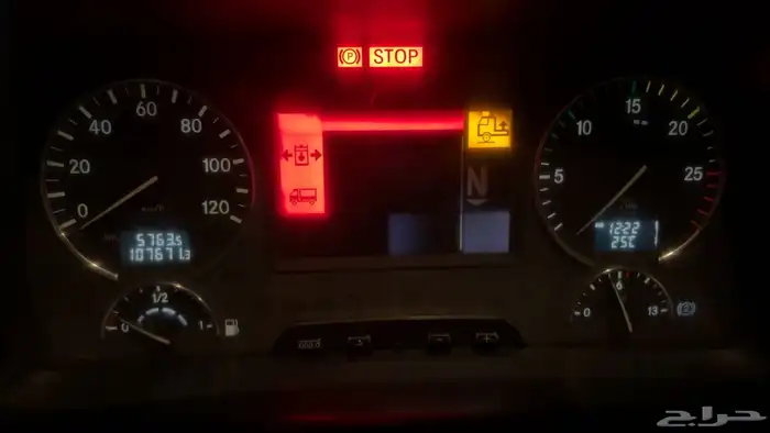 تريلة مرسدس 2010 7