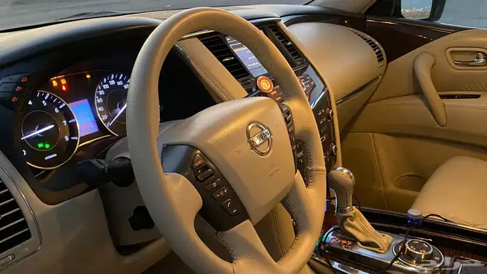 نيسان بلاتينوم 2013 فل كامل 17