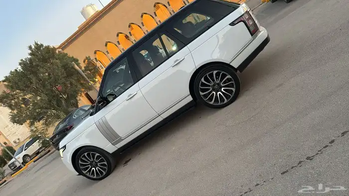 رنج روفر ماشي قليل 2015 ناغي 18