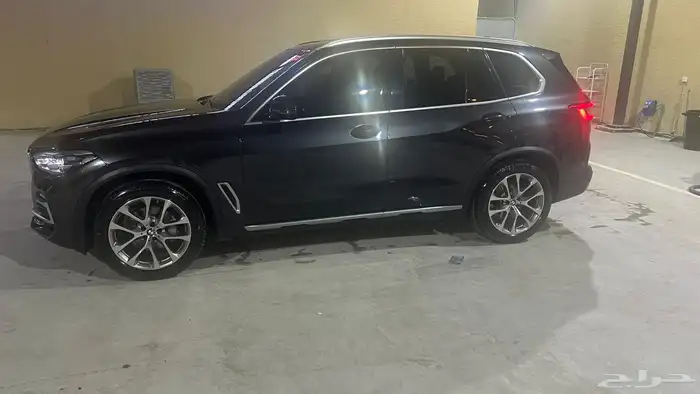 بي ام دبليو 5xDrive i40 موديل 2020 0