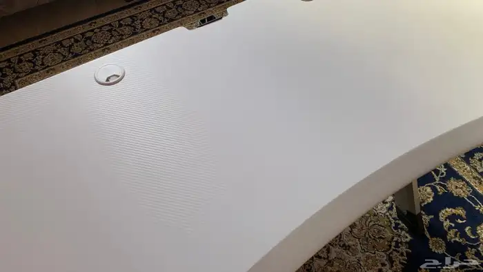 طاولة قيمنق 5