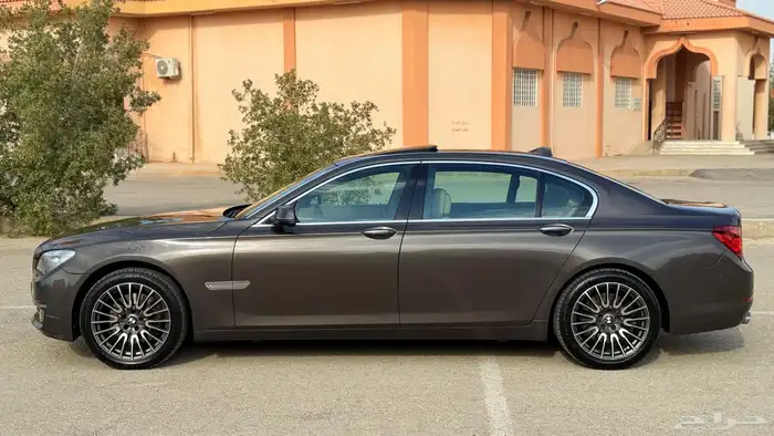 بي ام 730 وكاله شرط 2013 تبارك الله ممشى قليل 6