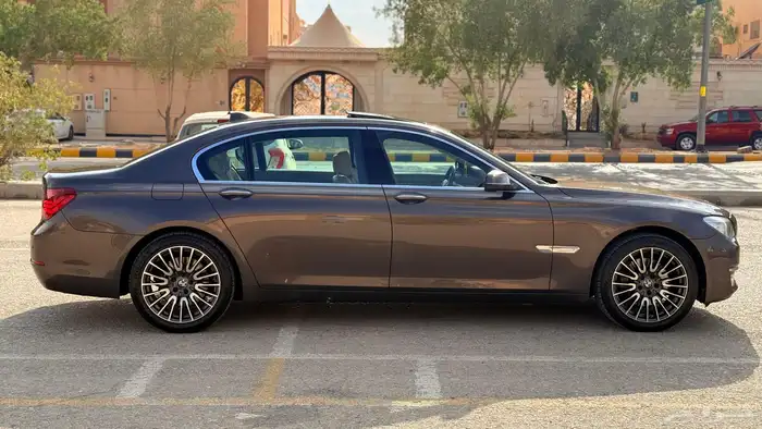 بي ام 730 وكاله شرط 2013 تبارك الله ممشى قليل 19