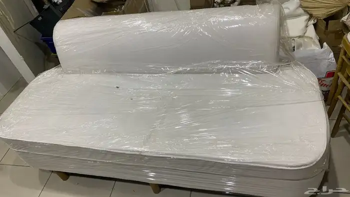 طاولات حفلات وكراسي حفلات نابليون ذهبي وكاونتر محلات 4