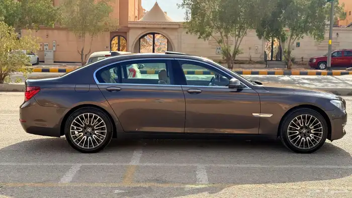 بي ام 730 وكاله شرط 2013 تبارك الله ممشى قليل 7