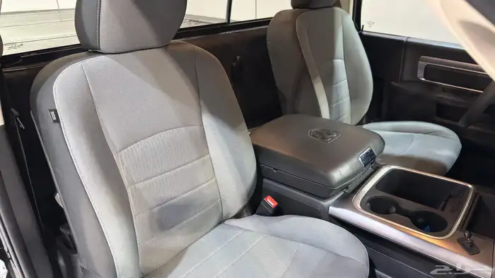 دودج رام HEMI 2021 عداد 35 الف كم فقط 19