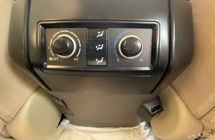 تويوتا- برادو-2022-TXL-بنزين-V6-دبل- بحالة الوكالة 28