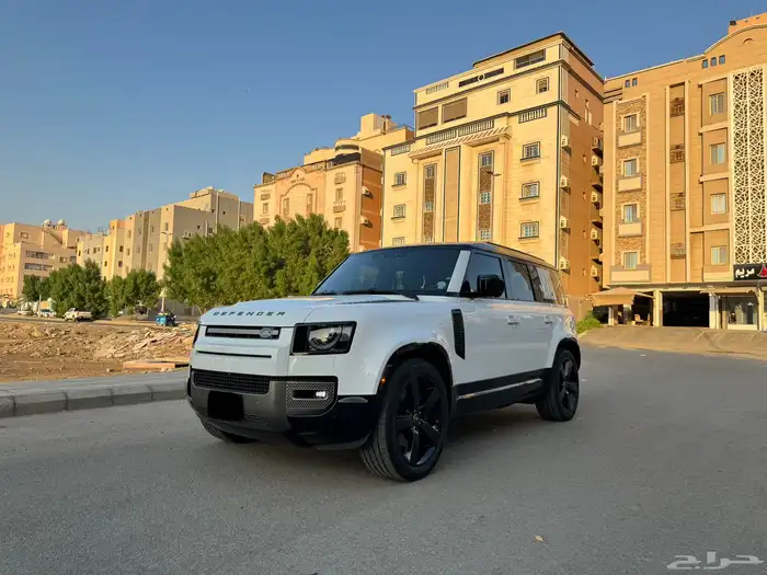 لاندروفر ديفندر SE400 2024 0