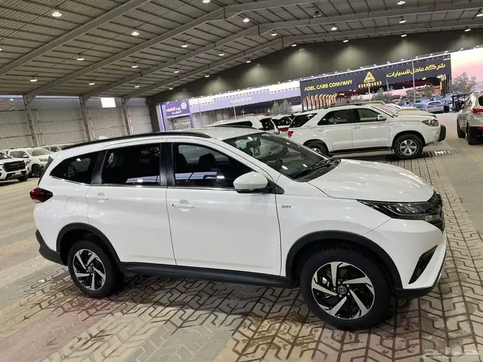 تويوتا راش 2023 فل كامل سعودي نظيف 10