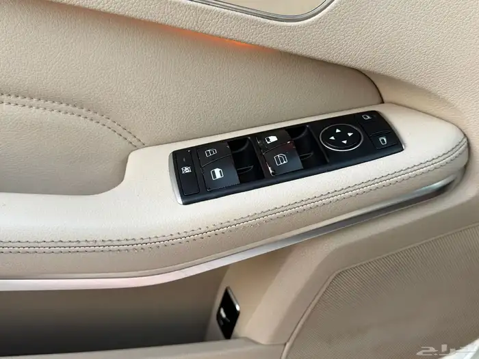 مرسيدس E350 فل 2014 كندي 52