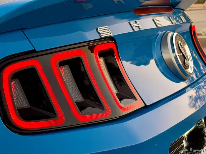 فورد موستنج GT قير عادي 8 سلندر 6