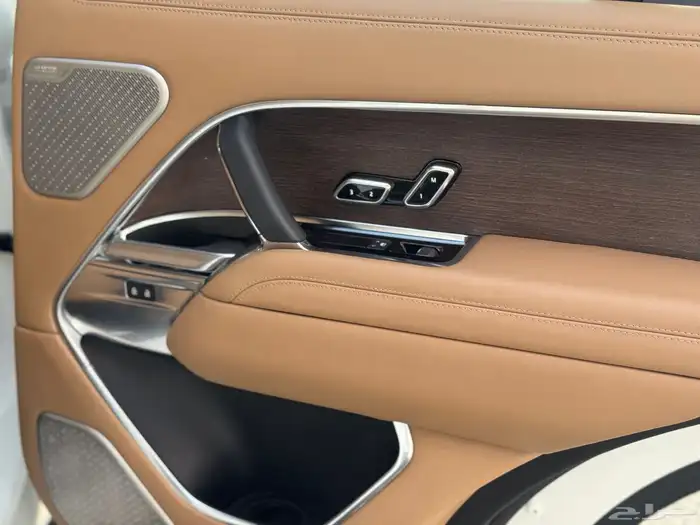 رنج روفر فوج اوتوبيقرافي 2023 V8 - بحالة الوكالة 12