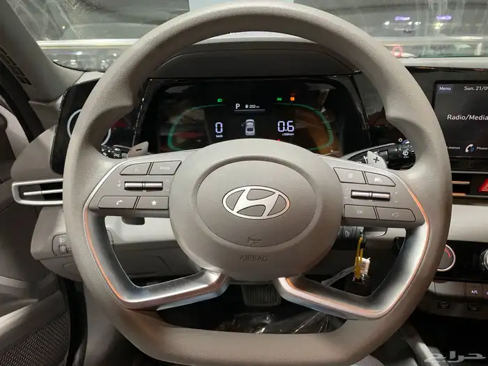 هيونداى ألنترا 2025 سمارت ماكينه 2000 بسعر خاص جدا 8