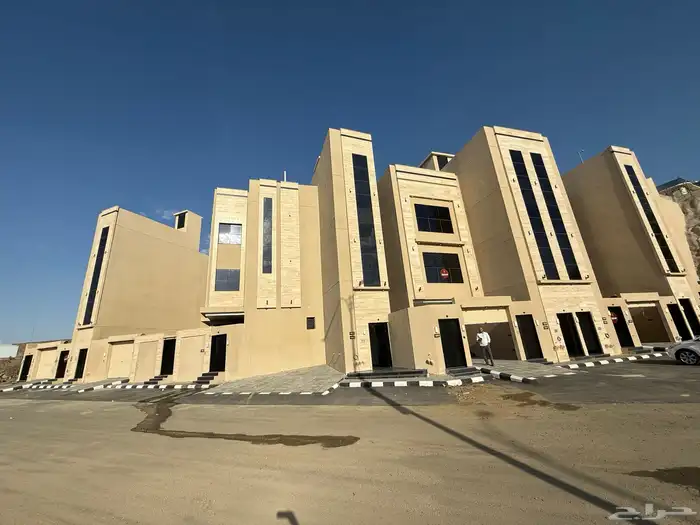 للبيع شقق علويه بمصعد وسطح خاص حي الزهور المحاله ابها 500 1