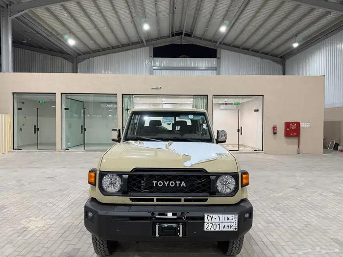 تويوتا ربع 2025 فل كامل قير تماتيك سعودي عداد 6 الاف فقط 3