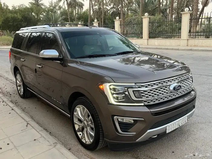 فورد إكسبيديشن بلاتينوم 2019 (Platinum) وارد الجزيرة مخزن 16