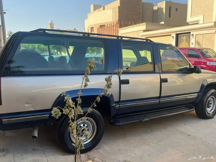 جي ام سي سوبربان موديل 1998 4