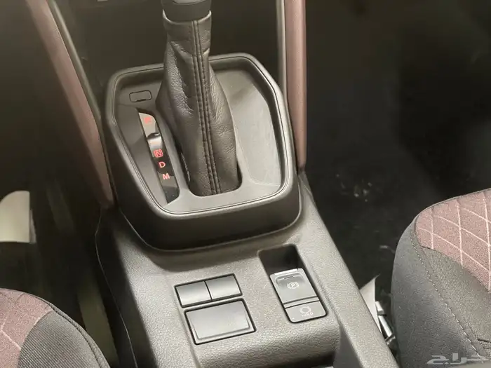 تويوتا اوربان كروزر 2026 GL 15