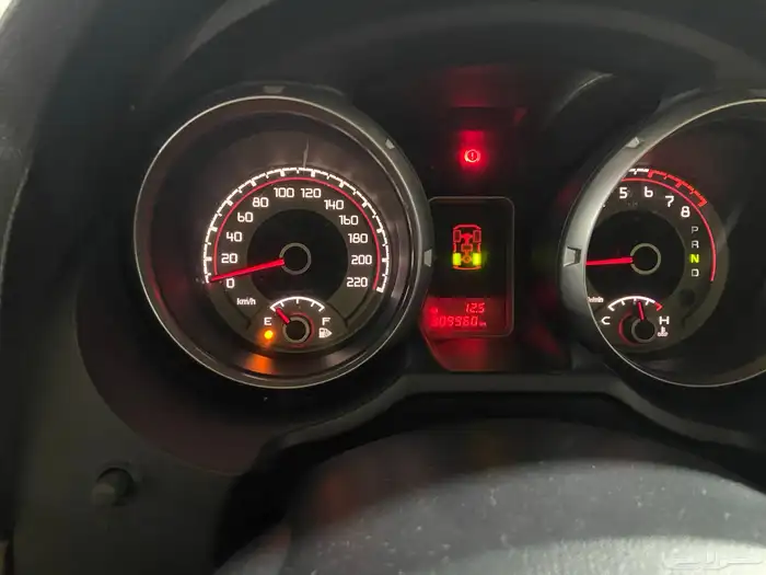 ميتسوبيشي باجيرو 2016 دبل 19