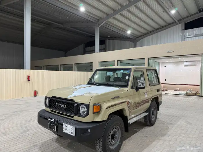 تويوتا ربع 2025 فل كامل قير تماتيك سعودي عداد 6 الاف فقط 2