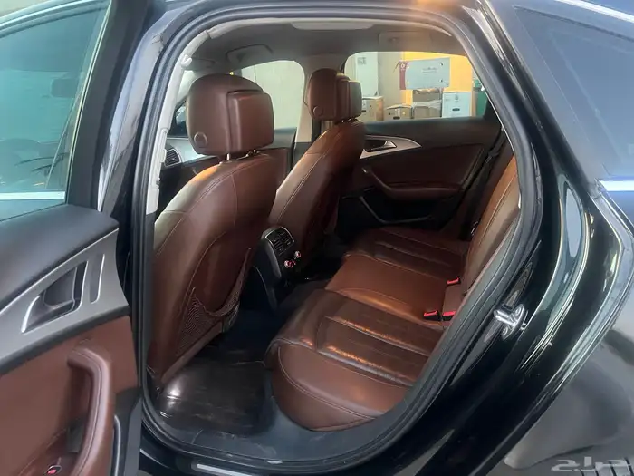 اودي A6 اللون اسود نظيفة 5